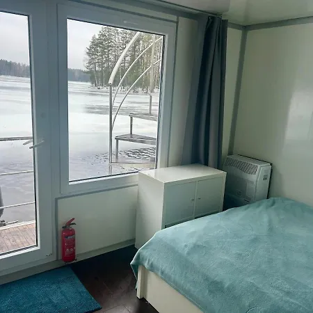 Unique Houseboat On The With Wood-fired Sauna بوتيل *